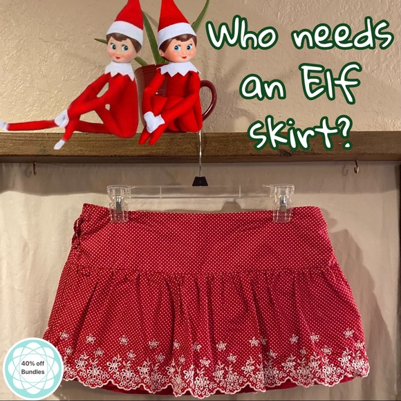 No Boundaries Dresses & Skirts - 👛 Red mini circle skirt,cute eyelet detail, 9 juniors.